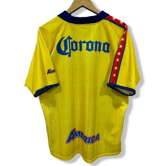 Vintage USA Soccer Kit - Picture 2 of 4